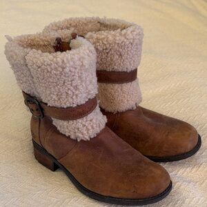UGG Brown Shearling Winter Boots Sherpa lined 6 1/2 shoes